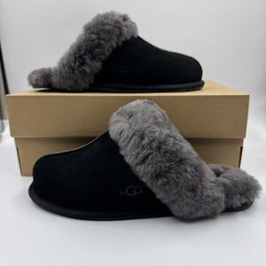 Ugg Australia Women’s Scuffette II Slippers – Suede Black/Grey – Size 8 New